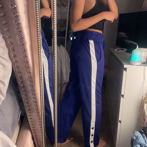 Track pants - Picture 3 of 4